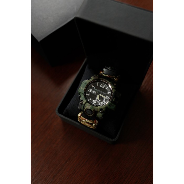 Besta Military з компасом