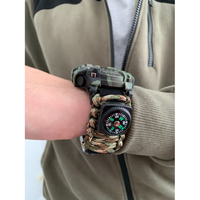 Besta Military з компасом